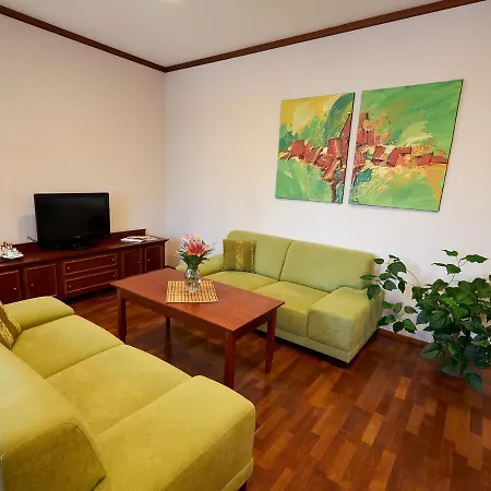 Отель Hradna Straz Hotel&apartments S Privatnym Wellness 4*