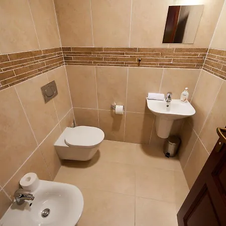 Hradna Straz Hotel&apartments S Privatnym Wellness 4*