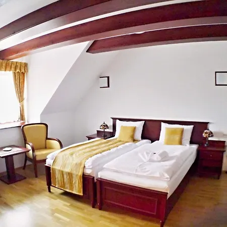 Hradná Stráž Hotel&apartments S Privátnym Wellness