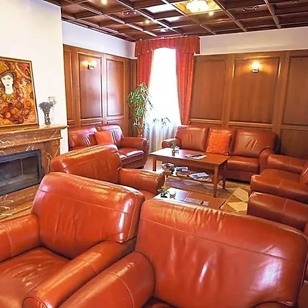 Hradna Straz Hotel&apartments S Privatnym Wellness Hotel 4*