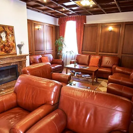 فندق Hradna Straz Hotel&apartments S Privatnym Wellness Topoľčianky