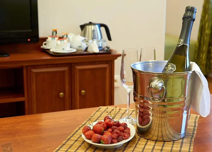 Hradna Straz Hotel&apartments S Privatnym Wellness