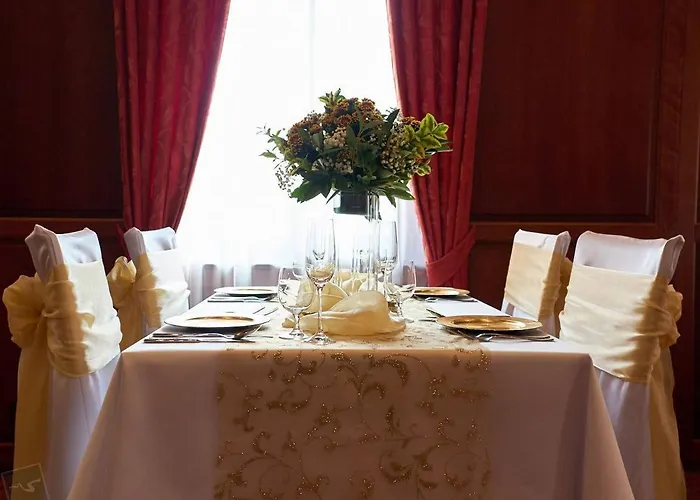 Hradna Straz Hotel&apartments S Privatnym Wellness 4* Topoľčianky